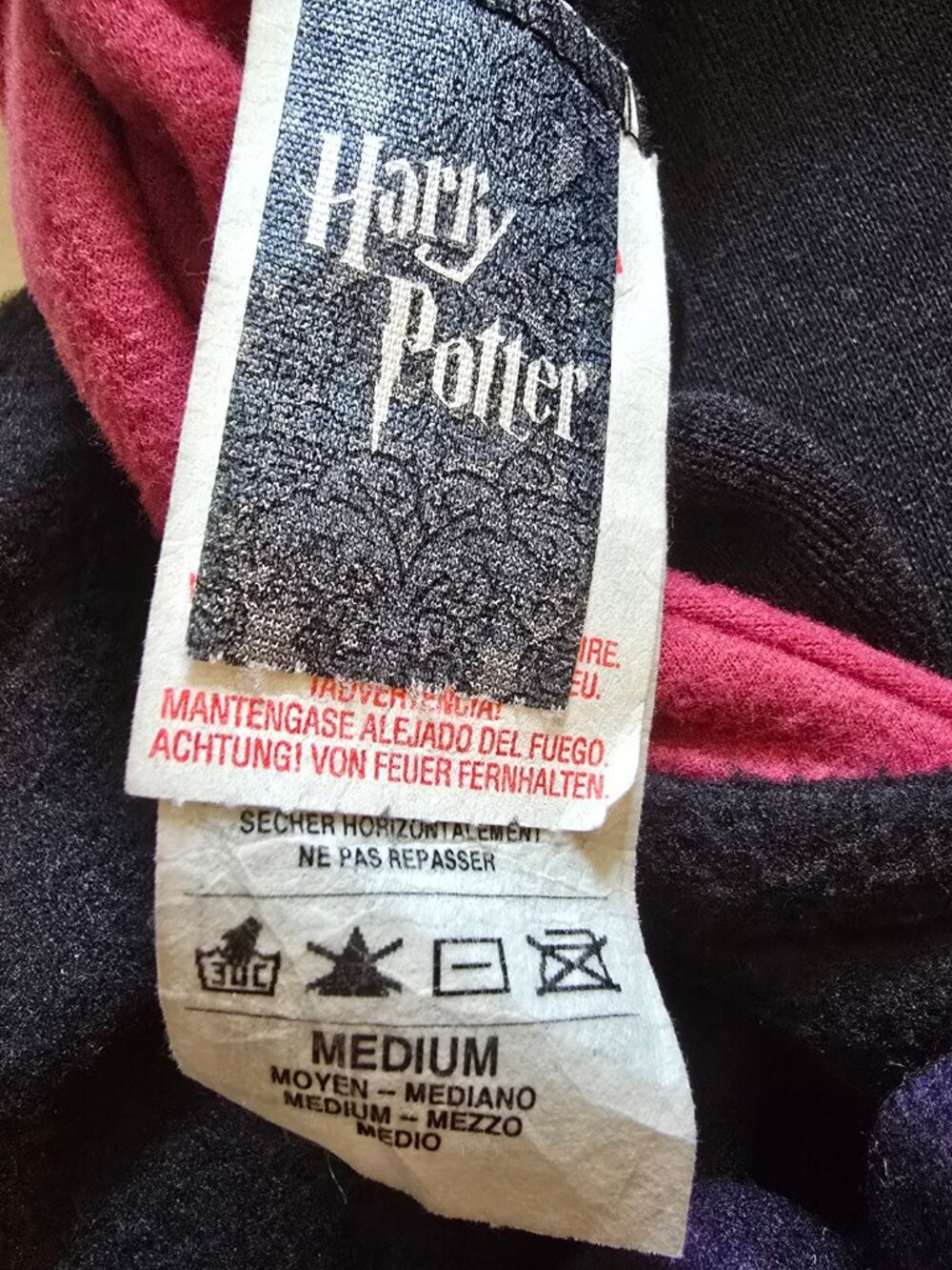 Harry Potter Costume Kid's Medium Deluxe Gryffindor - Picture 7 of 9